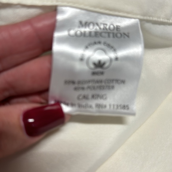 California king sheets ~ fitted, flat, 4 pillowcases - Picture 2 of 2